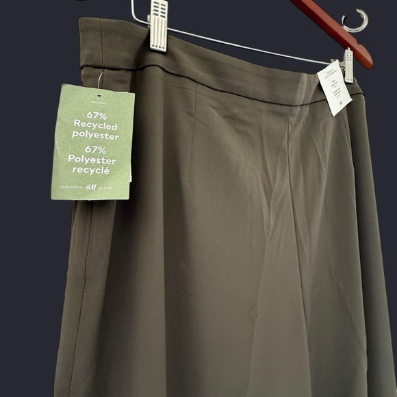 H&M Olive Women's Pants - Picture 3 of 4